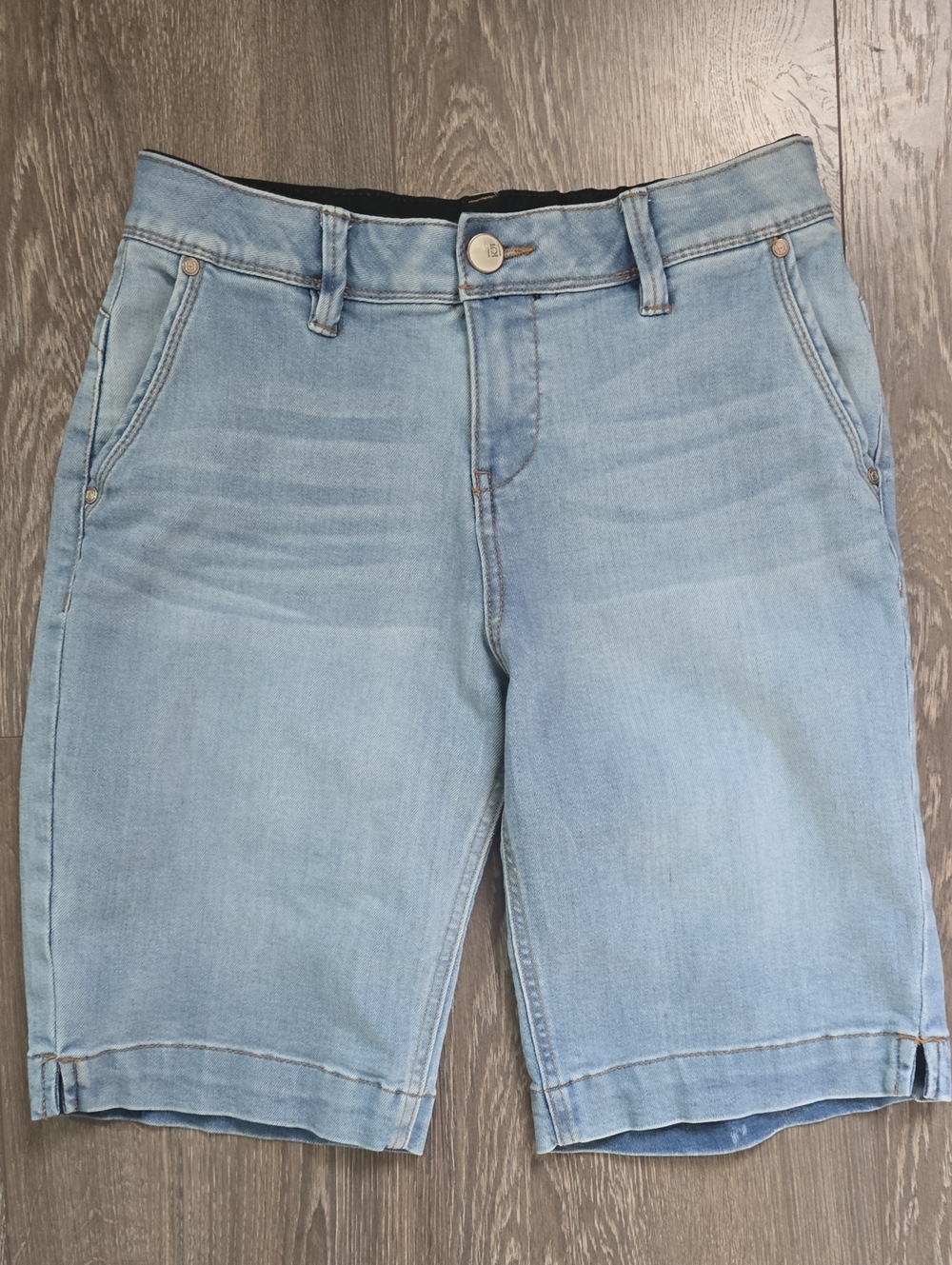 Light Blue Denim Bermuda Shorts - Casual Women's Shorts